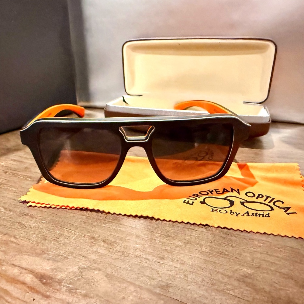 Hercules Sunglasses by Gold & Wood w/Original Case and Cloth